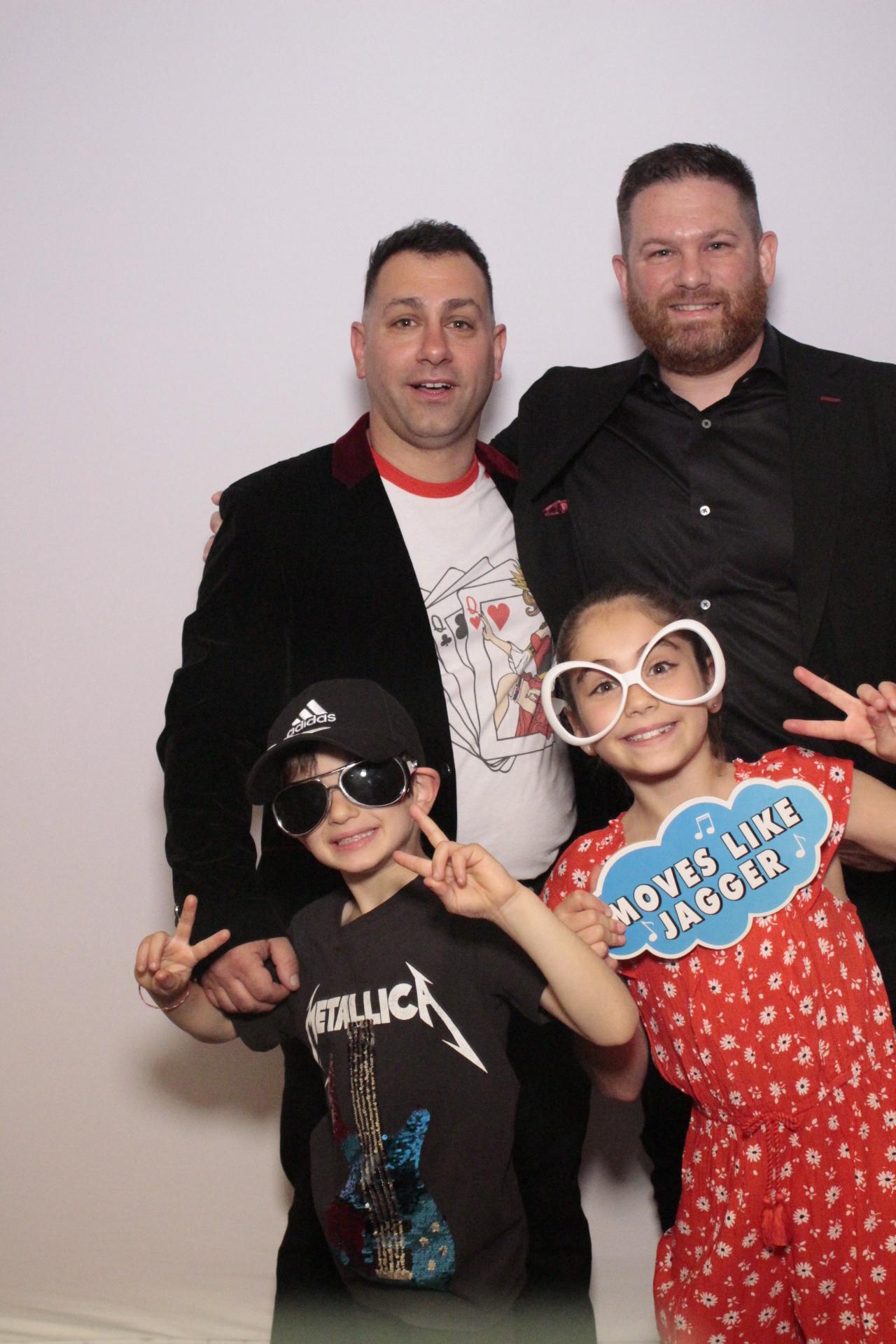 Danielle’s 40th birthday | View more photos from the event at gallery.myphotoboothexperience.co.uk/u/MyPhotoBoothExperienceLtd/Danielle’s-40th-birthday